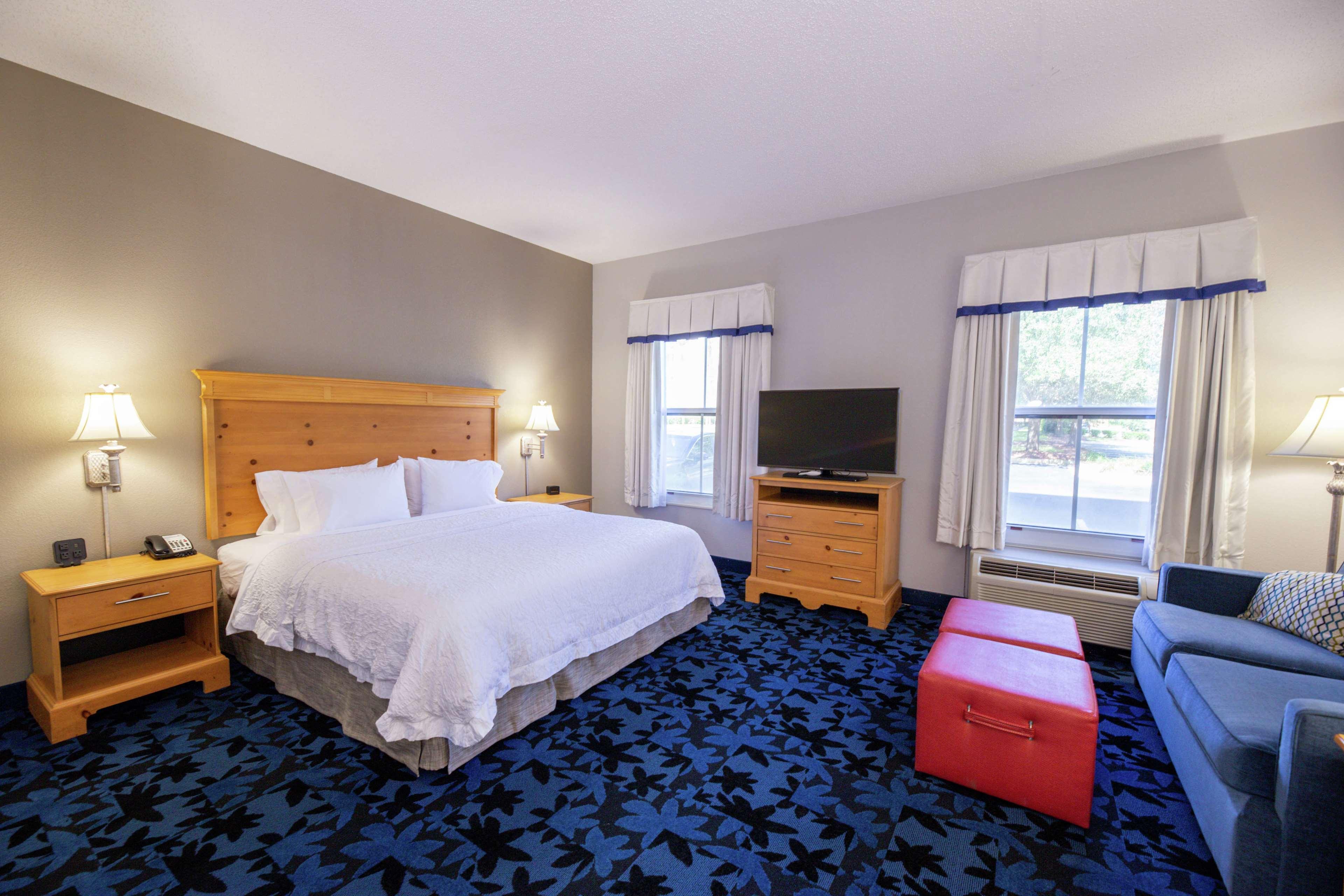 Hampton Inn & Suites Jacksonville Deerwood Park Exterior foto