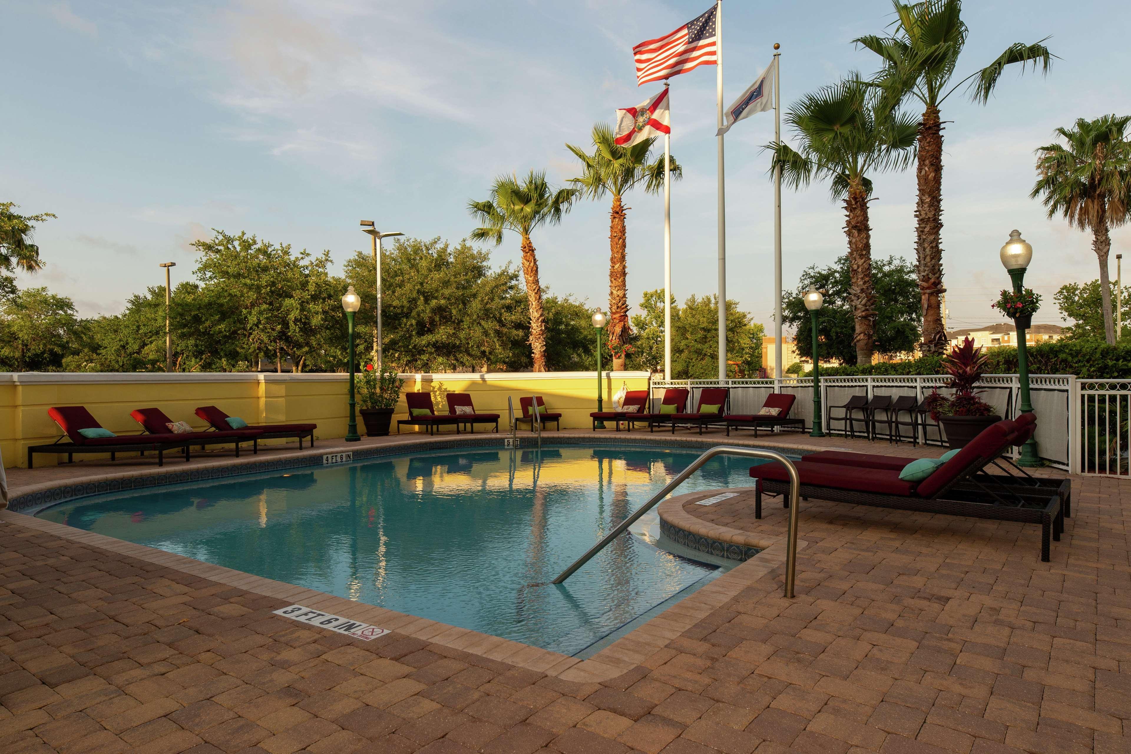 Hampton Inn & Suites Jacksonville Deerwood Park Exterior foto